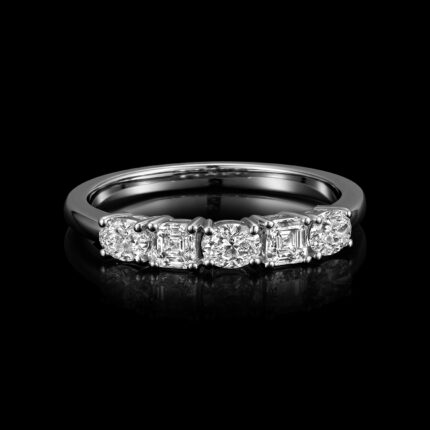 KIR25011W-150090 18KT 2.63G 2OTD 0.31CT 3OD 0.52CT
